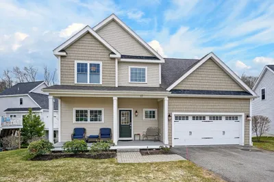 17 Stonebrook Ct 1