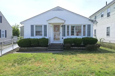 222 Shawmut Ave
