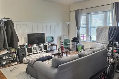 1482 Beacon #14
