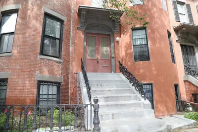 76 E. Brookline St #3