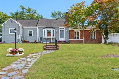 15 Hiller Ave 1