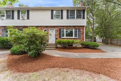 27 Quincy Ave #27 1