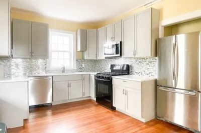 381 Centre St #2 1