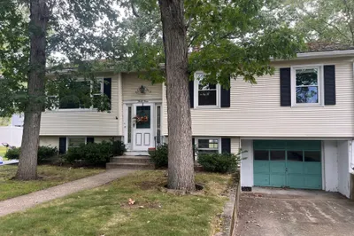 33 Rand Ave 1