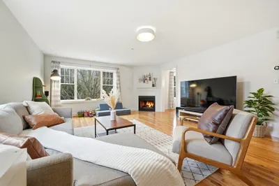 30 Webster St #3