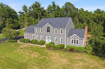 31 Pond View Dr 1