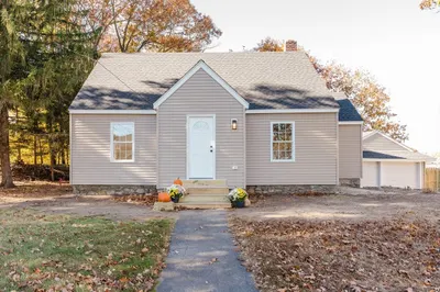 28 Thompson Rd