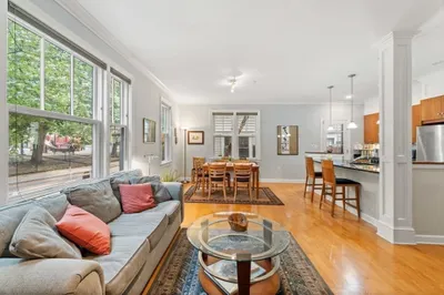 111-121 Green Street #104