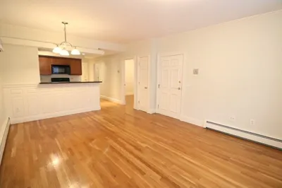 8 Caldwell Avenue #2