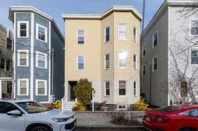 131 Erie St #1A