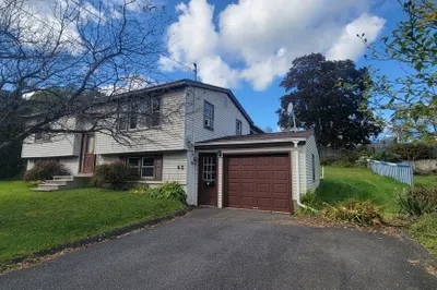 43 Warwick Ave 1