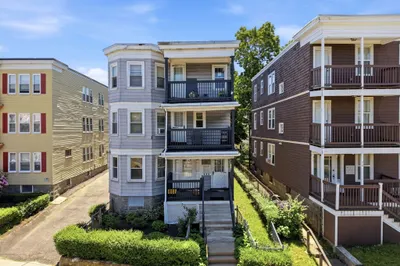 72 Olney St #1 1