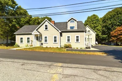 26 Charles Diersch Street 1