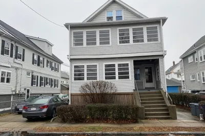 89 Milton St #2