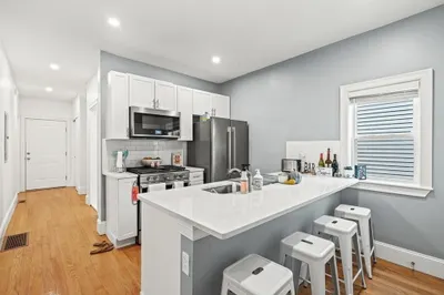 55 Saxton Street #1 1