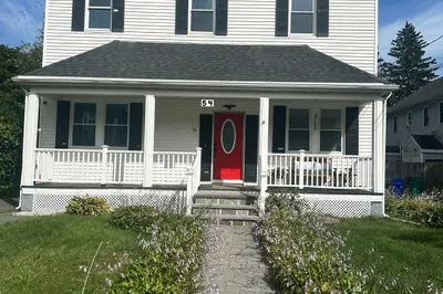 54 Hebron Ave #Left 1