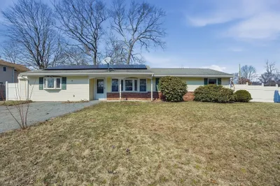 25 Courtfield Drive