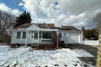85 Kernwood Ave