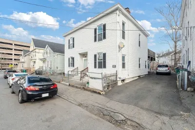 16 -18 Ash St 1