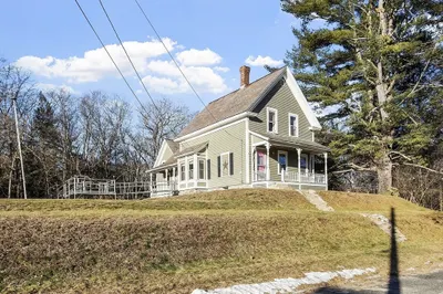 39 Terrace St 1