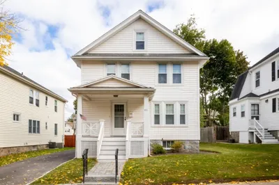 43 Avalon Rd 1