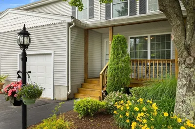 48 Finch Rd #2 1