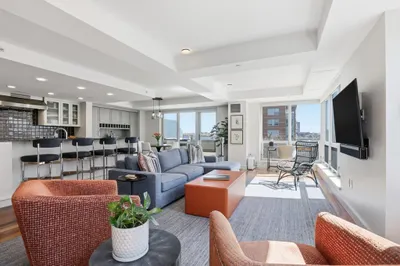 2 Battery Wharf #2302 1