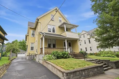 108 Grape St