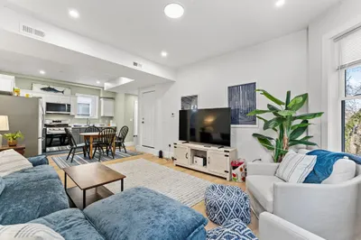 7 Oswald Street #3 1