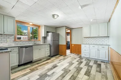 537 Main St #3 1