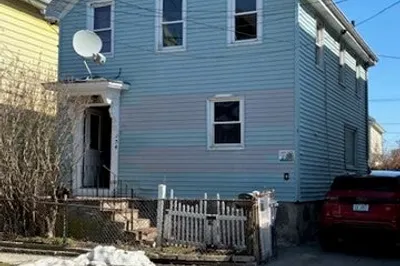 154 Purchase St