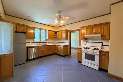 2 Park Rd #2 1