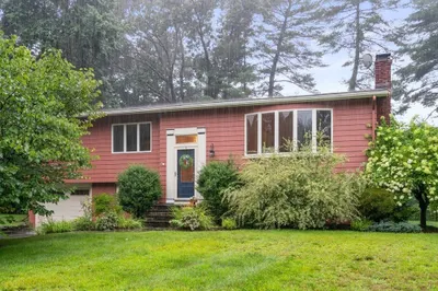 39 Dawson Drive 1
