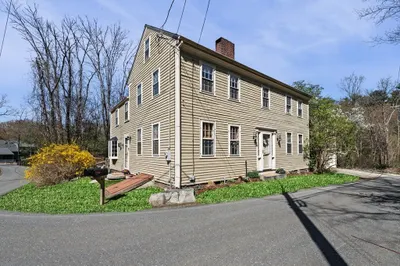 18 River Street