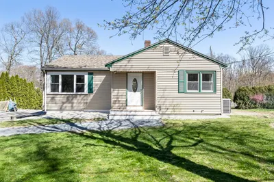 207 Forest St.