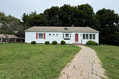 8 Field St