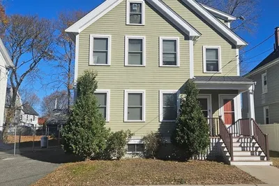 20 Massasoit St 1