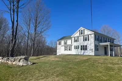 51 Moore Rd #1 1