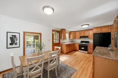 52 Richard Rd 1