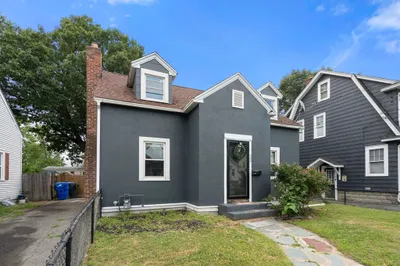 35 Merrimac Ave 1
