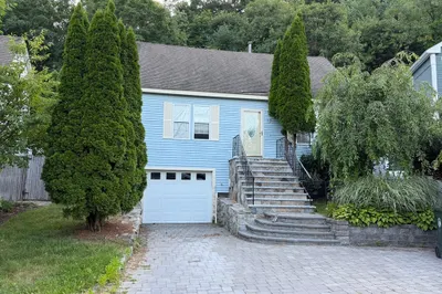 17 Azalea Ln #17 1