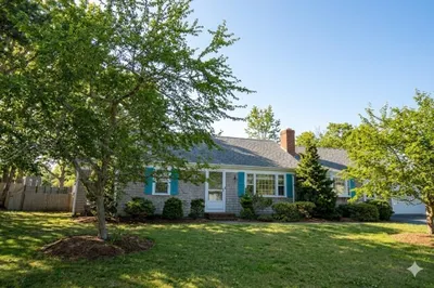 15 Mulford St 1