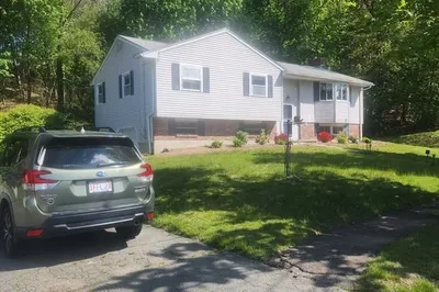 2 Edgehill Road