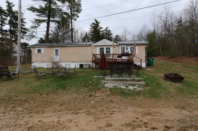 31 Great Pond Rd 1