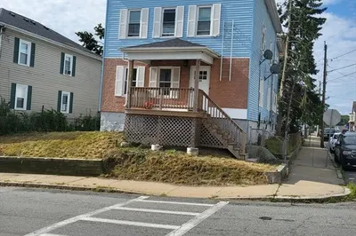 529 Warren Avenue #1 1