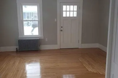 26 Brighton St #1