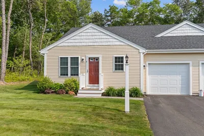 9 Tupper Hill Rd #9