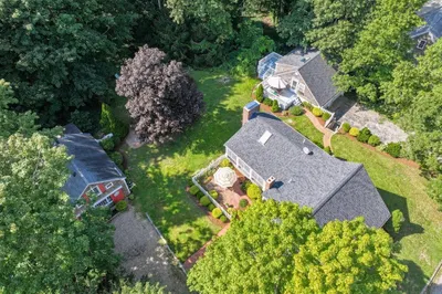 21 Minden Ln 1