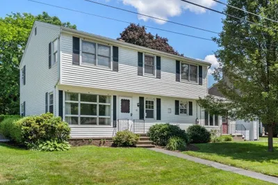 11 Gloucester Rd 1