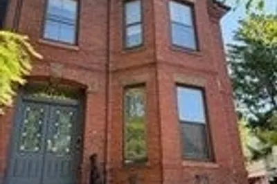 407a Broadway #3 1